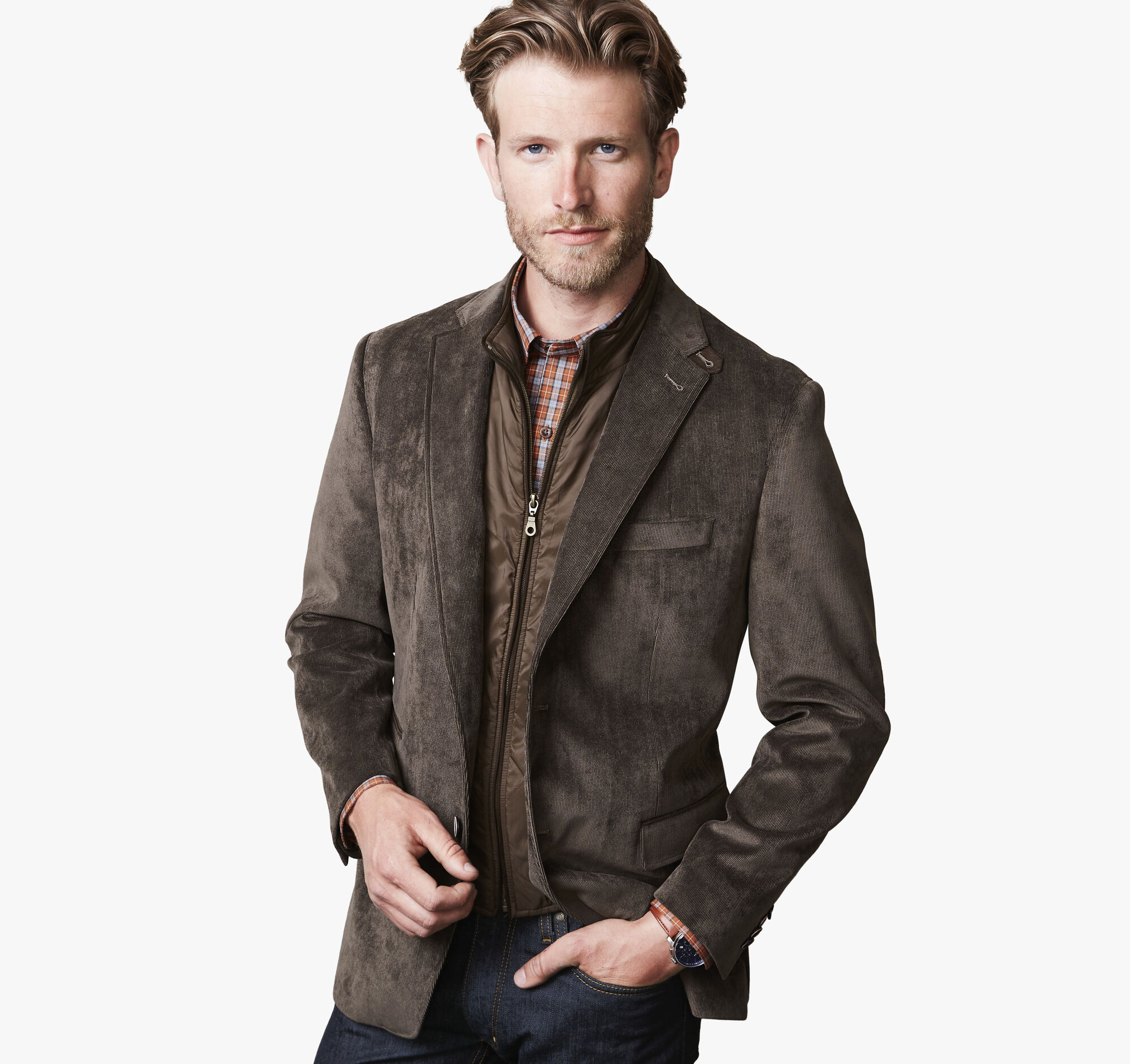 Similar to Johnston & Murphy While Johnston & Murphy specializes in dress shoes and boots, you can upgrade your entire wardrobe shopping in their online store. Both men and women will find all kinds of apparel and accessories including jackets, blazers, socks, scarves and much more.